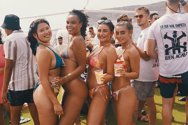 Lo que mal empieza bien acaba🤪FOLLOW  @grancanariaboattrips .....#amorfoda #rhlm...